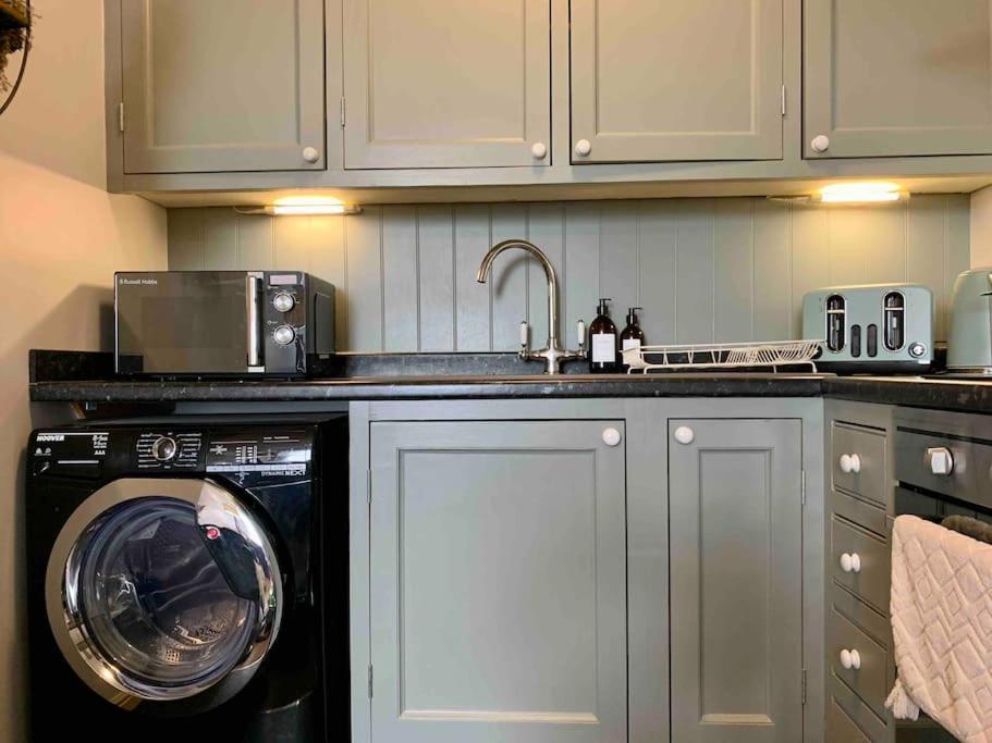 The Nest, Central Ludlow One Bed Apartment Екстериор снимка